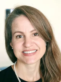 Christina Astley headshot